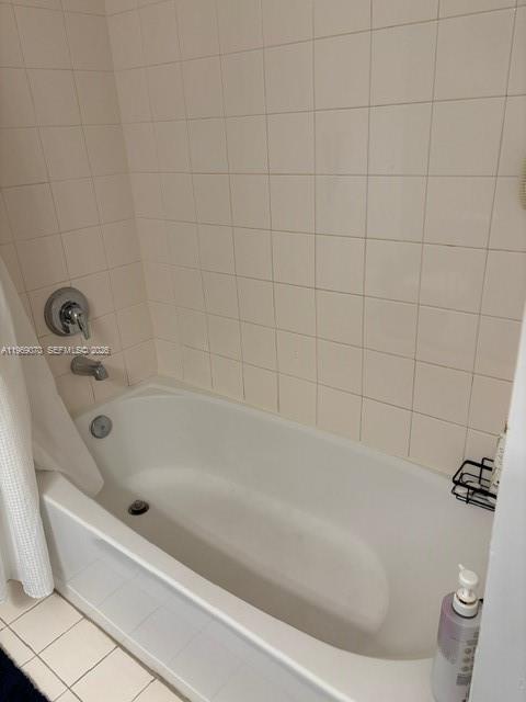 2101 Brickell Ave #1807, Miami FL 33129