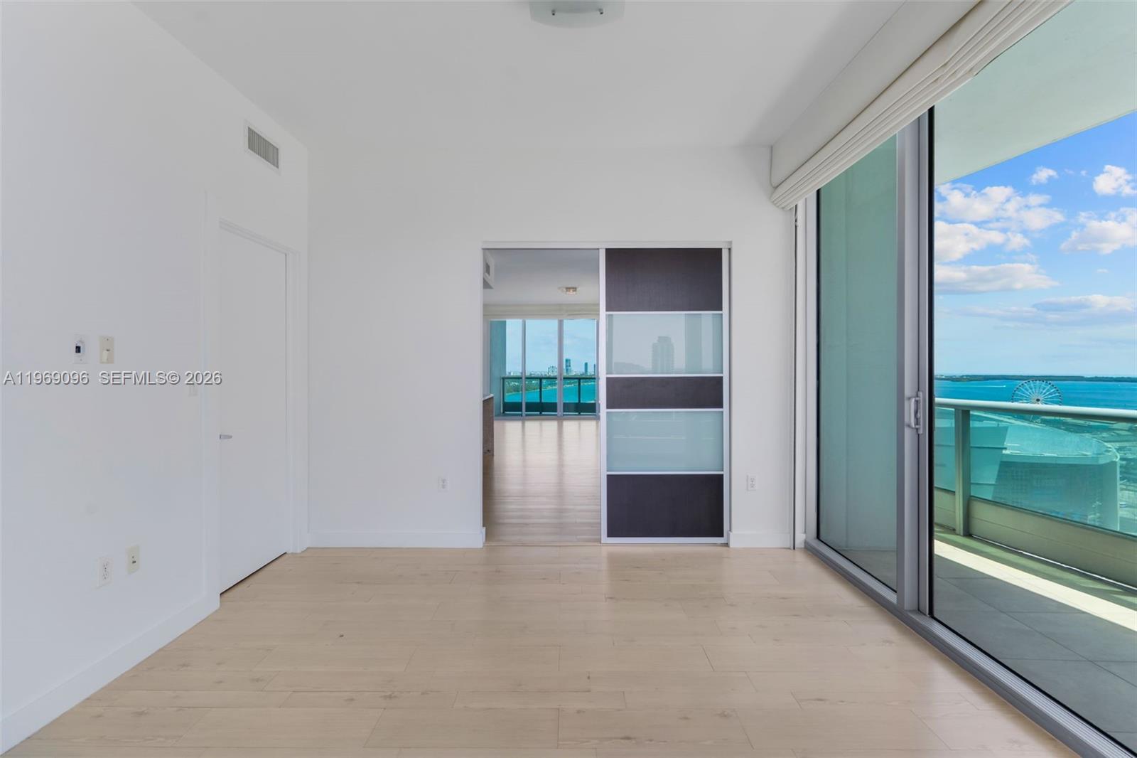 900 Biscayne Blvd #2401, Miami FL 33132