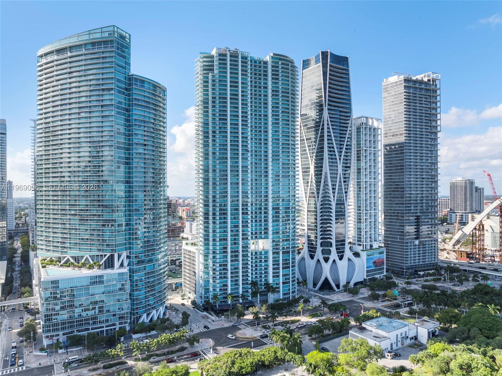 900 Biscayne Blvd #2401, Miami FL 33132