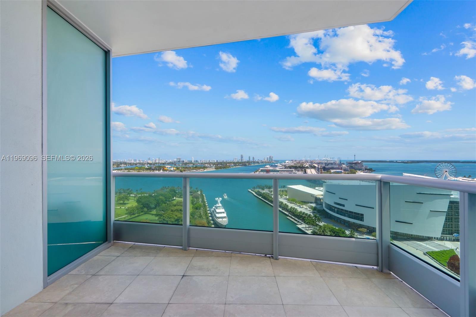 900 Biscayne Blvd #2401, Miami FL 33132