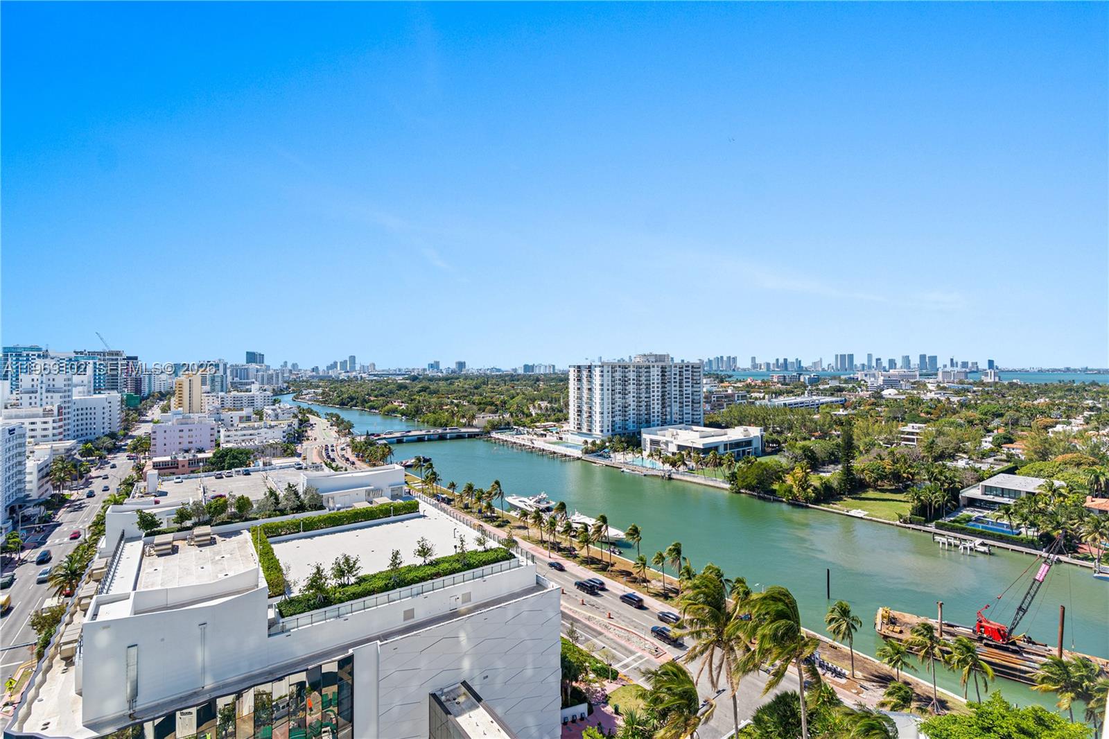 4401 Collins Ave #1706, Miami Beach FL 33140