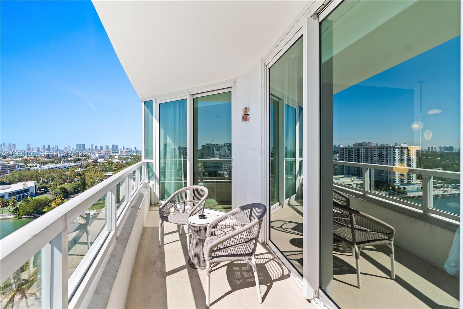 4401 Collins Ave #1706, Miami Beach FL 33140