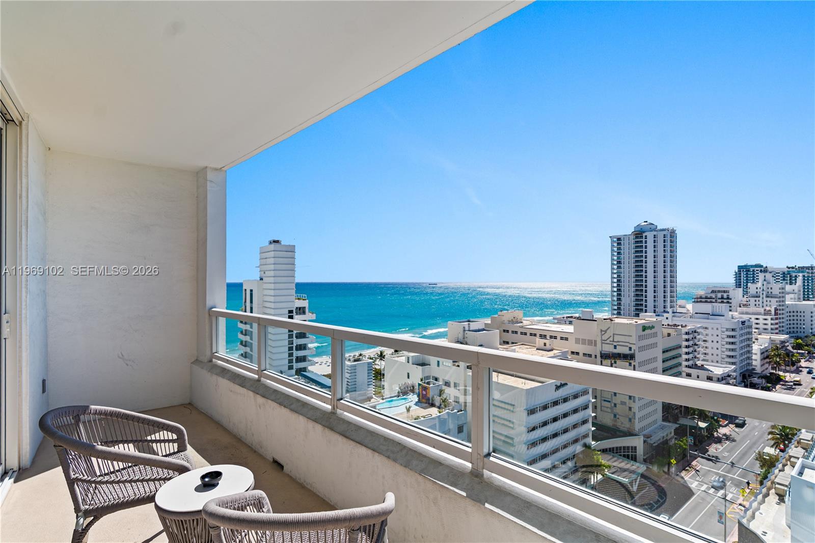 4401 Collins Ave #1706, Miami Beach FL 33140