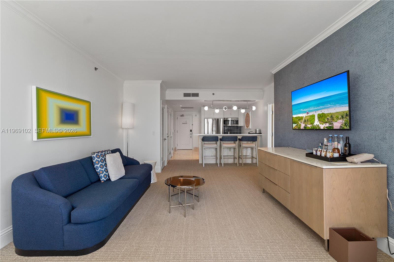 4401 Collins Ave #1706, Miami Beach FL 33140