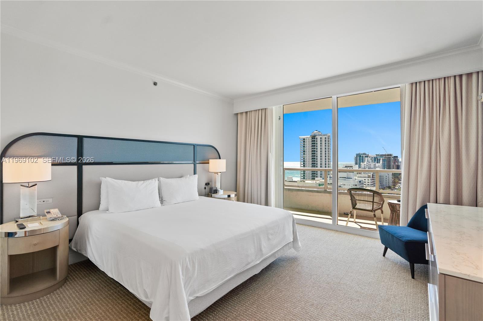 4401 Collins Ave #1706, Miami Beach FL 33140