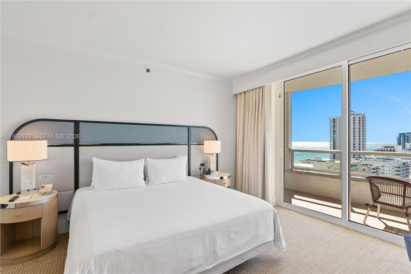 4401 Collins Ave #1706, Miami Beach FL 33140