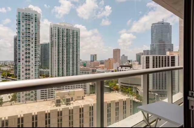 485 Brickell Ave #2206, Miami FL 33131