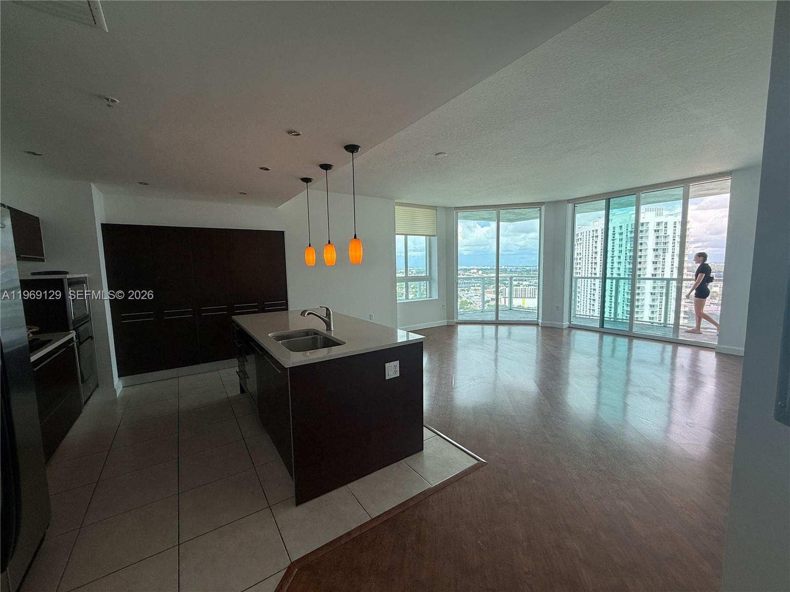 1900 N Bayshore Dr #3218, Miami FL 33132
