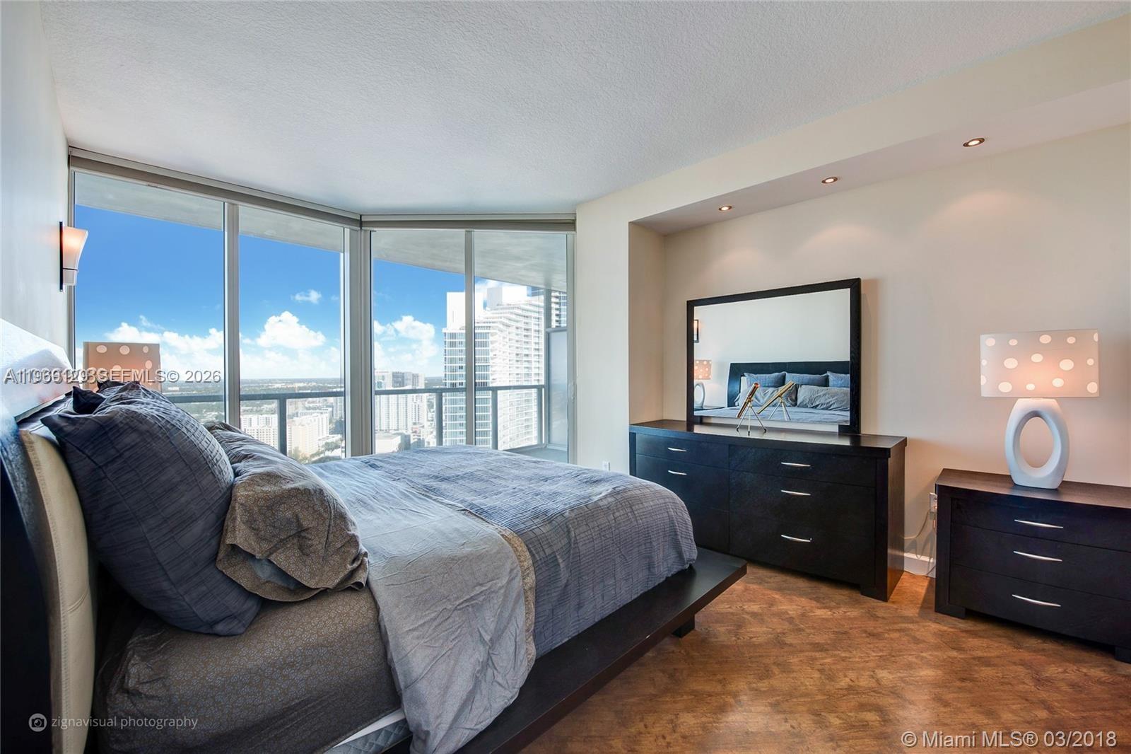 1900 N Bayshore Dr #3218, Miami FL 33132