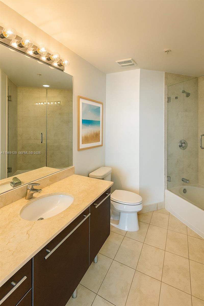 1900 N Bayshore Dr #3218, Miami FL 33132