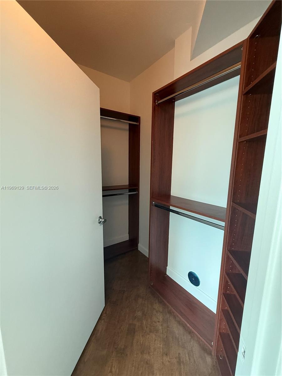 1900 N Bayshore Dr #3218, Miami FL 33132