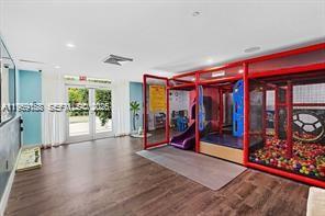 950 Brickell Bay Dr #3605, Miami FL 33131