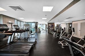 950 Brickell Bay Dr #3605, Miami FL 33131