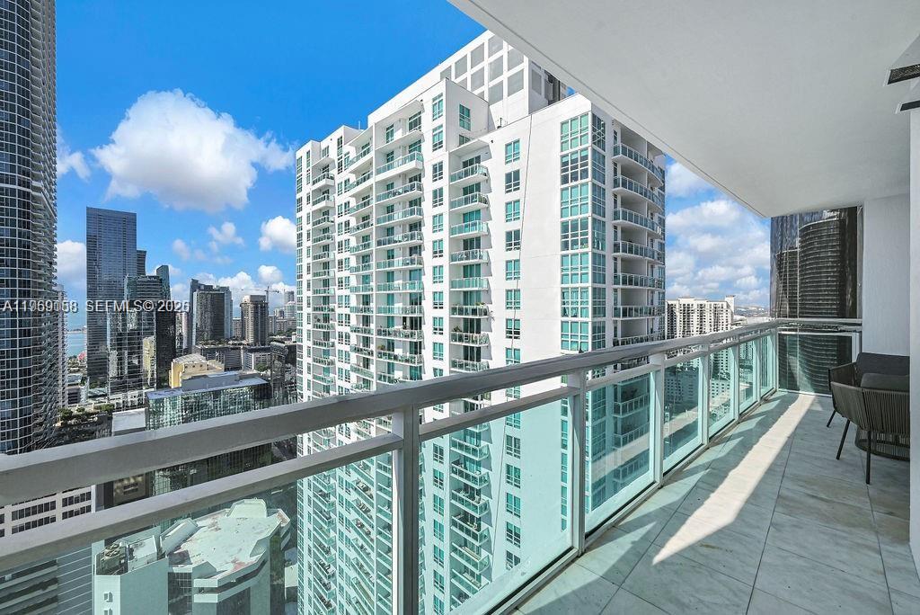 950 Brickell Bay Dr #3605, Miami FL 33131