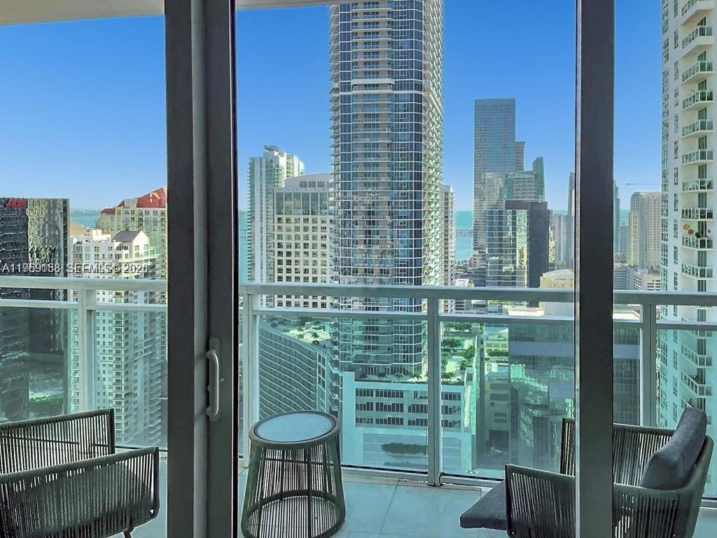 950 Brickell Bay Dr #3605, Miami FL 33131
