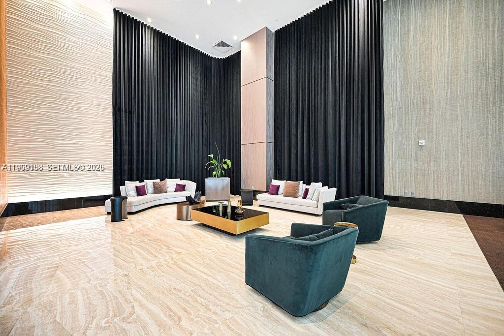 950 Brickell Bay Dr #3605, Miami FL 33131