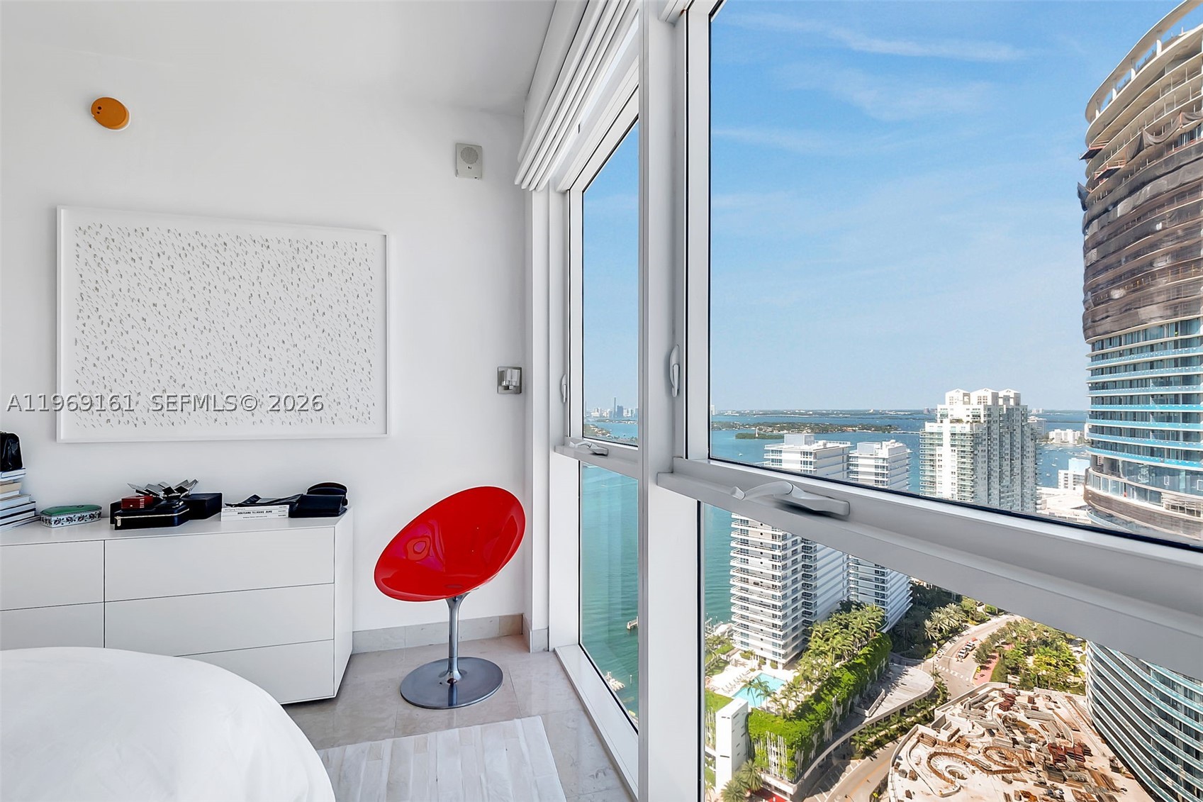450 Alton Rd #3208, Miami Beach FL 33139