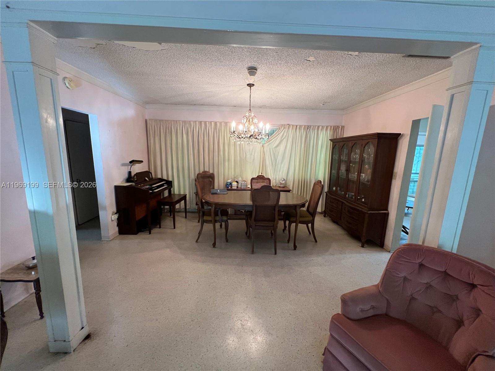 812 Columbus Blvd, Coral Gables FL 33134