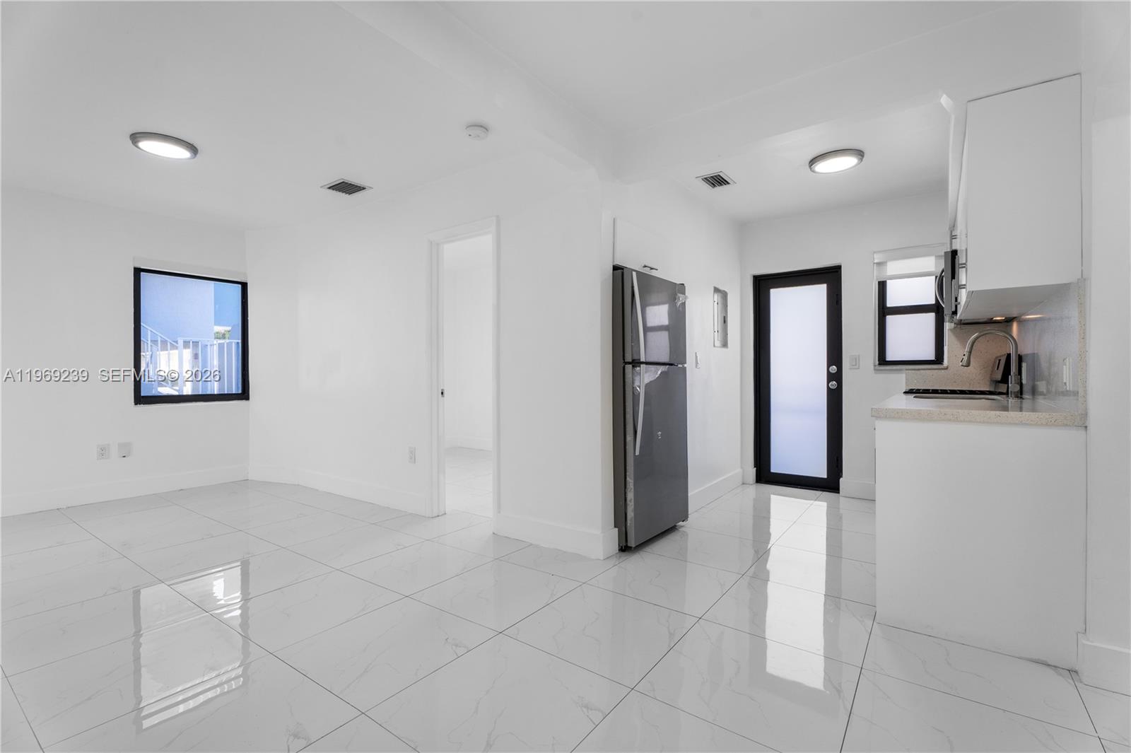 705 83rd St #5, Miami Beach FL 33141