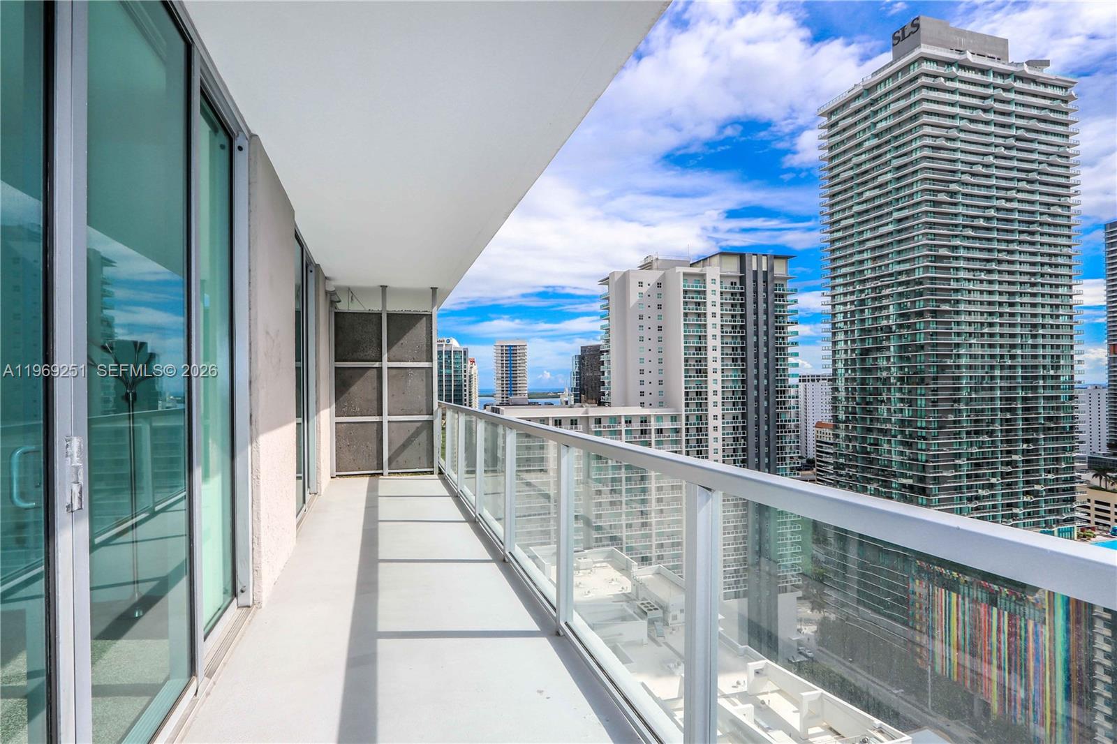 79 SW 12th St #3002-S, Miami FL 33130