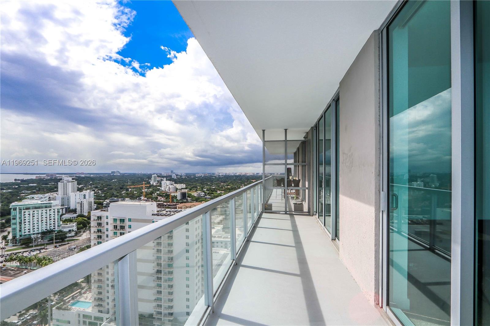 79 SW 12th St #3002-S, Miami FL 33130