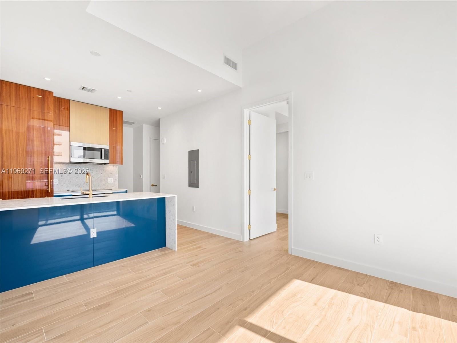 2655 S Bayshore Dr #1707, Miami FL 33133