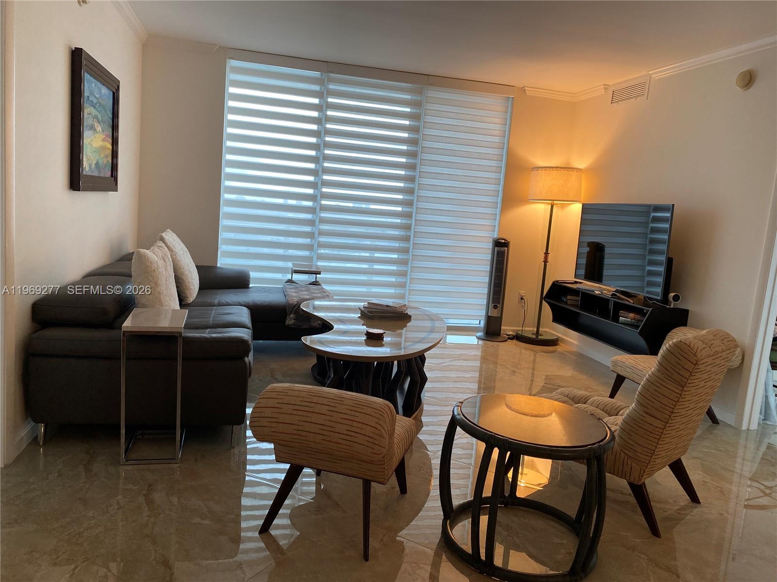 50 Biscayne Blvd #3508, Miami FL 33132