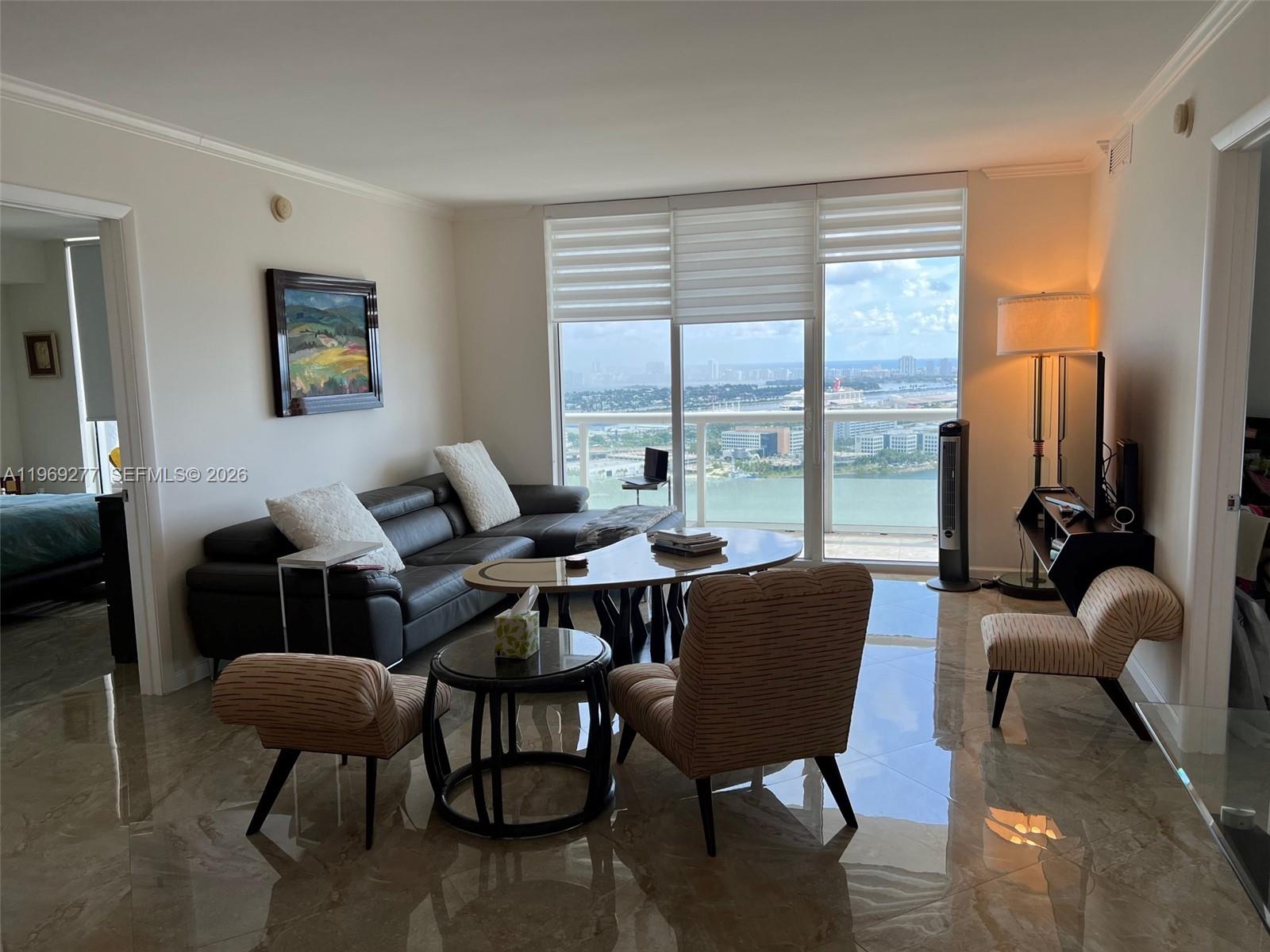 50 Biscayne Blvd #3508, Miami FL 33132