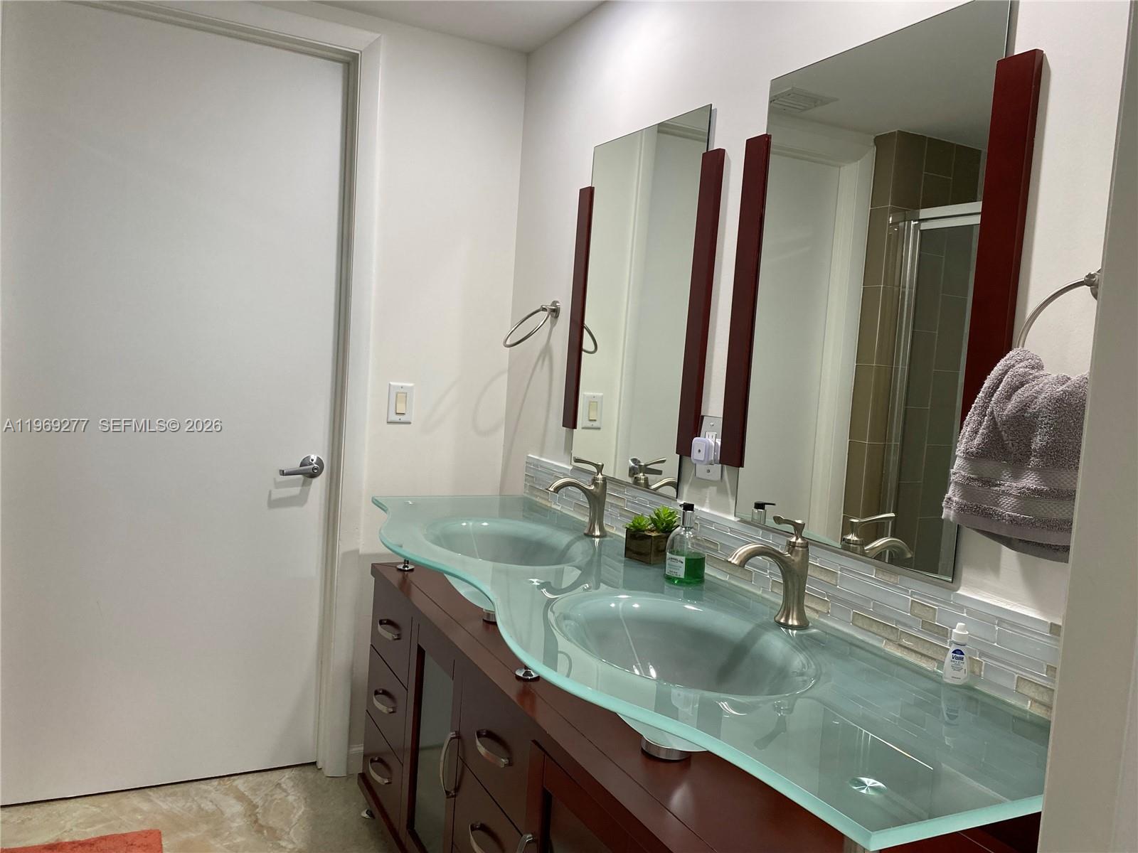 50 Biscayne Blvd #3508, Miami FL 33132