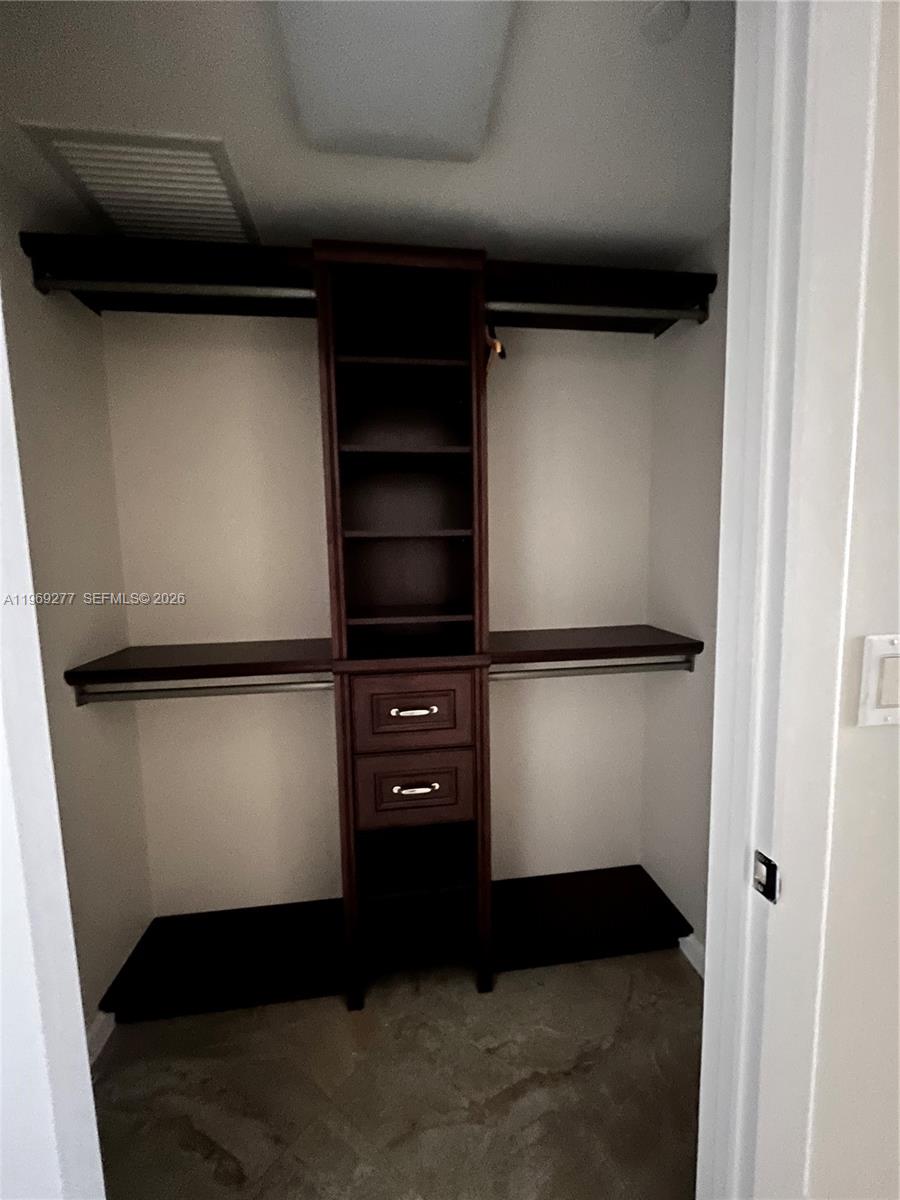 50 Biscayne Blvd #3508, Miami FL 33132