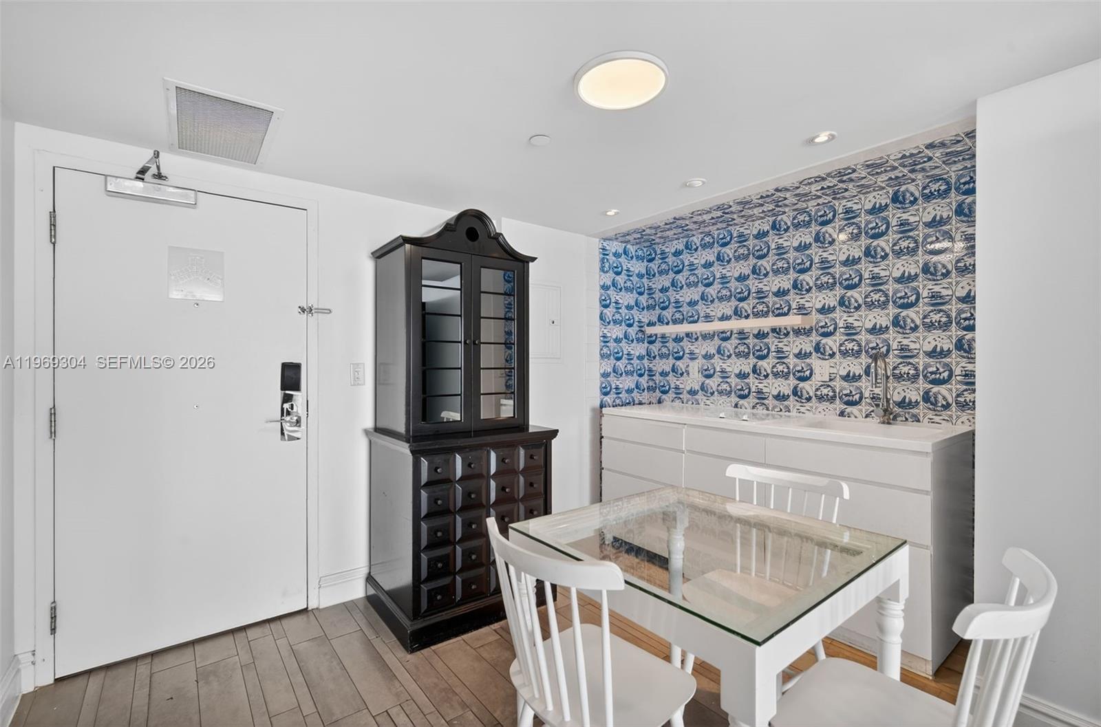 1100 West Ave #1522, Miami Beach FL 33139
