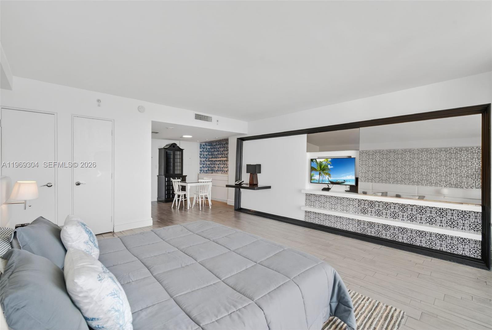 1100 West Ave #1522, Miami Beach FL 33139