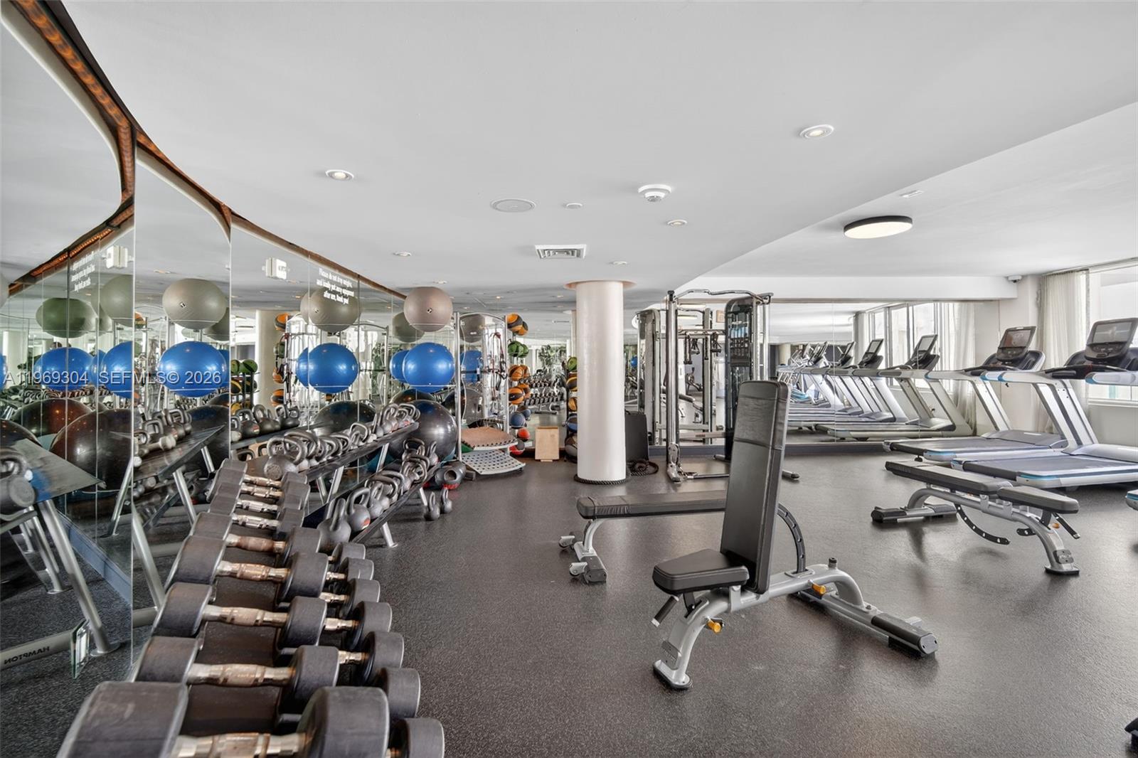 1100 West Ave #1522, Miami Beach FL 33139