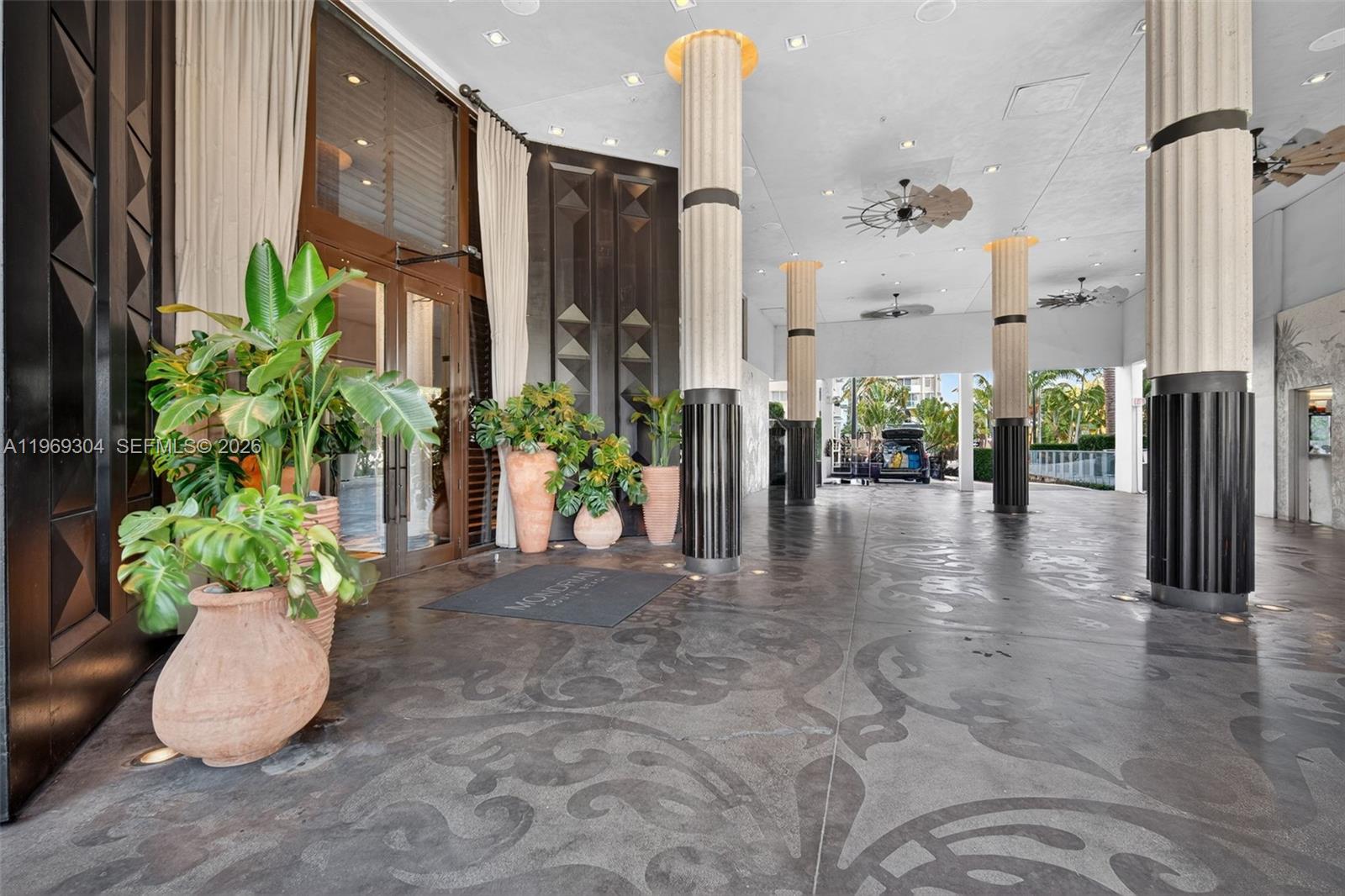 1100 West Ave #1522, Miami Beach FL 33139