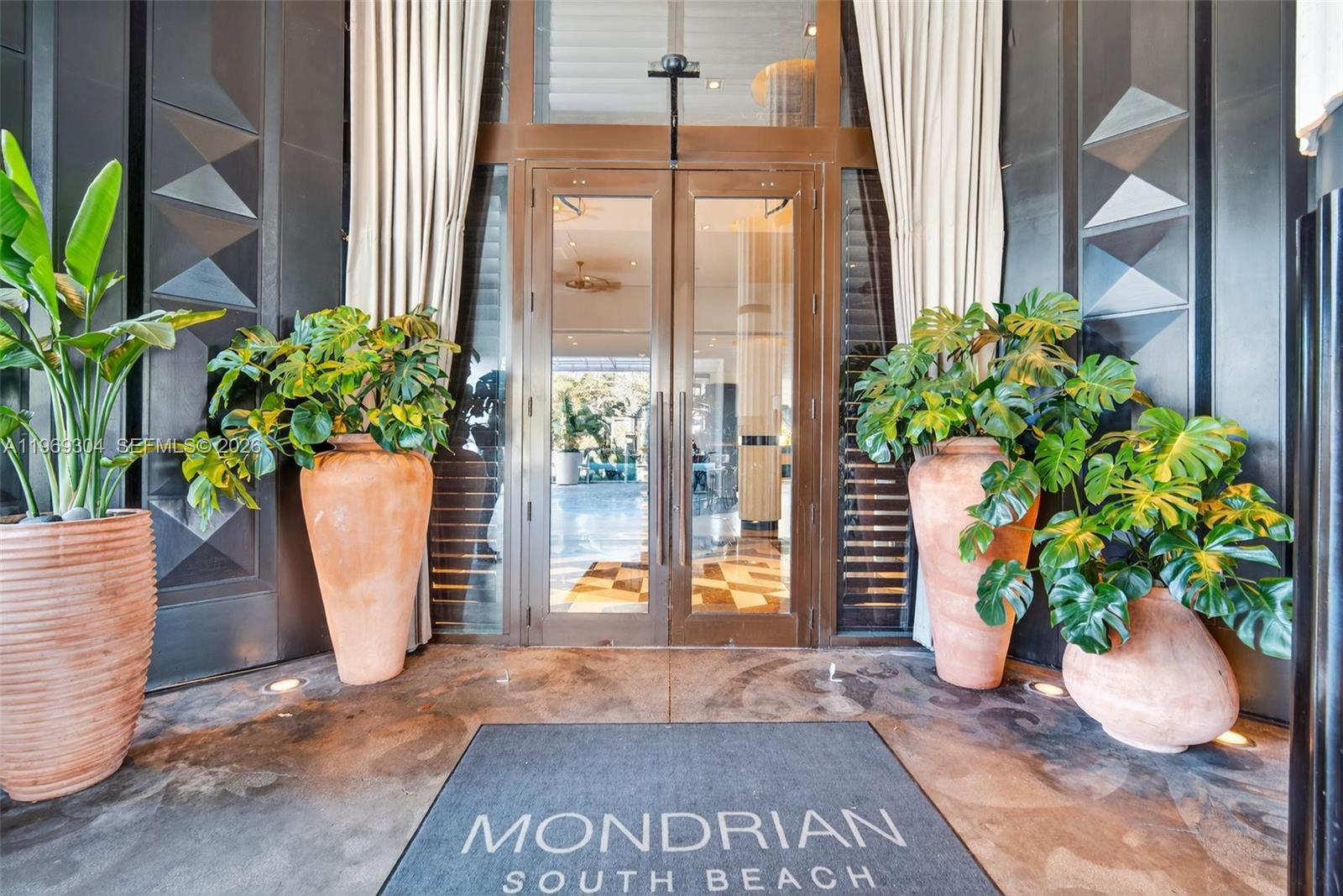 1100 West Ave #1522, Miami Beach FL 33139