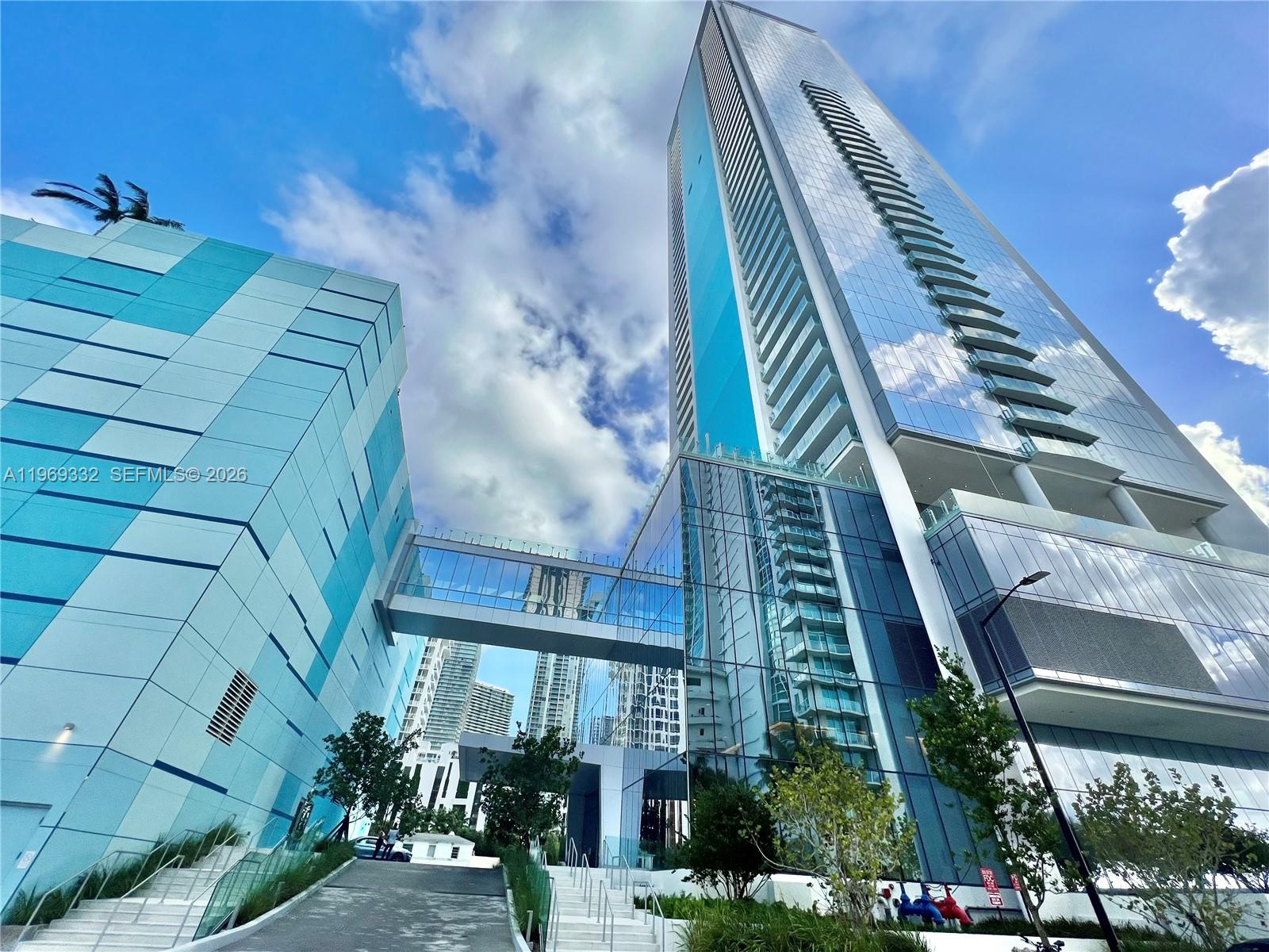 700 NE 26th Ter #2205, Miami FL 33137