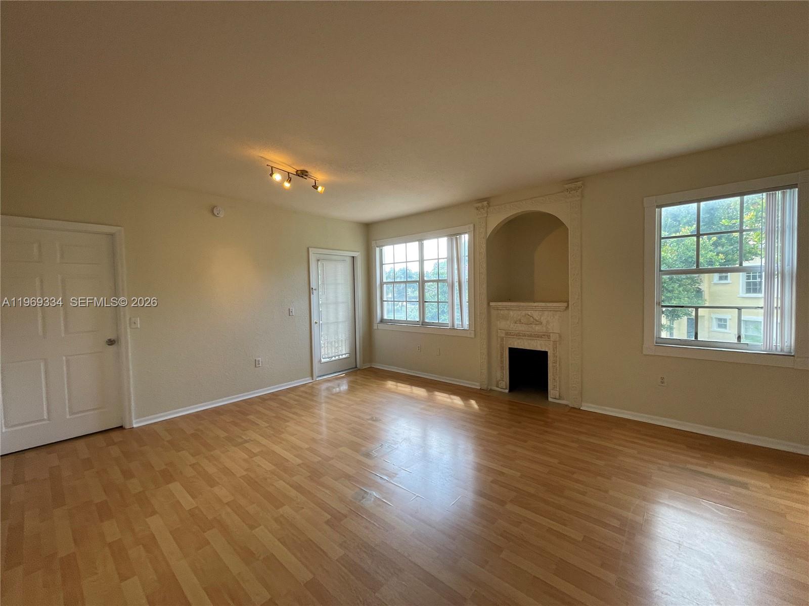 2305 Belmont Ln #2305, North Lauderdale FL 33068