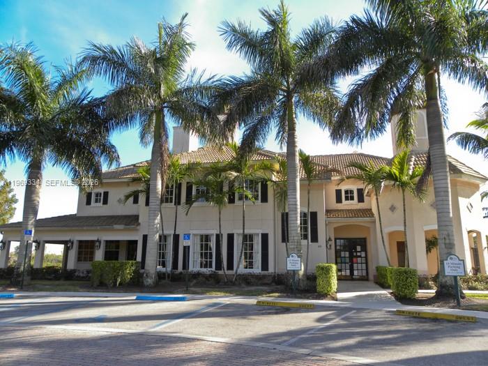 2305 Belmont Ln #2305, North Lauderdale FL 33068