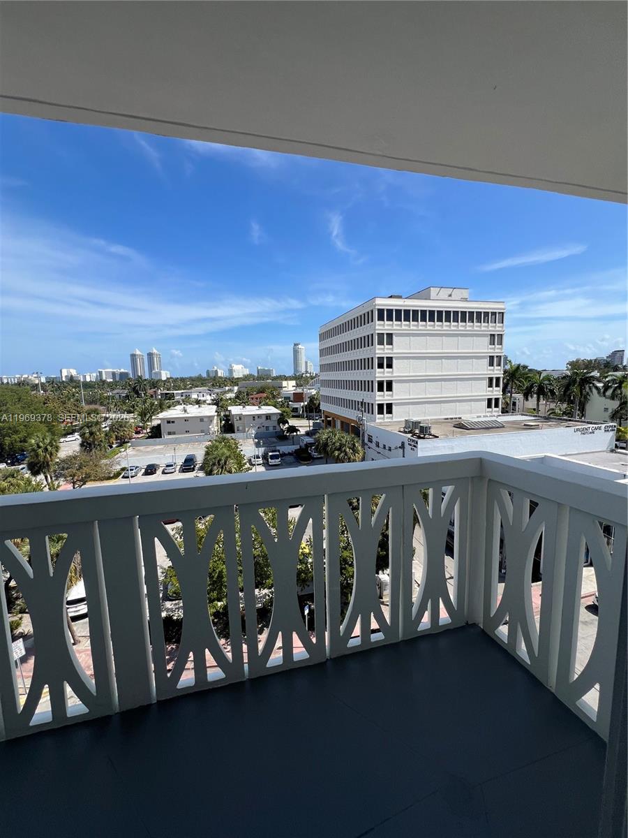 4142 N Jefferson Ave #6B, Miami Beach FL 33140