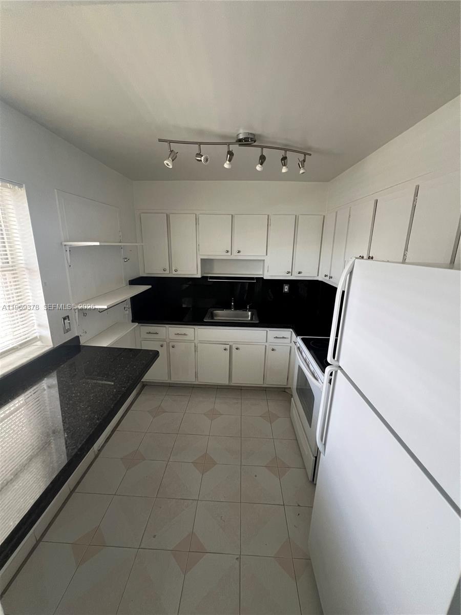 4142 N Jefferson Ave #6B, Miami Beach FL 33140