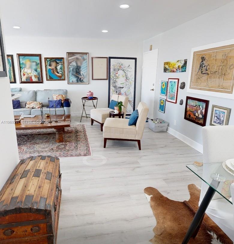 137 Golden Isles Dr #1609, Hallandale Beach FL 33009