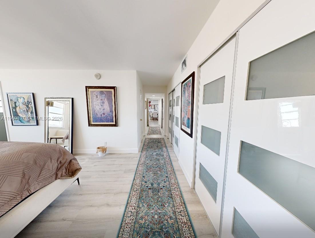 137 Golden Isles Dr #1609, Hallandale Beach FL 33009