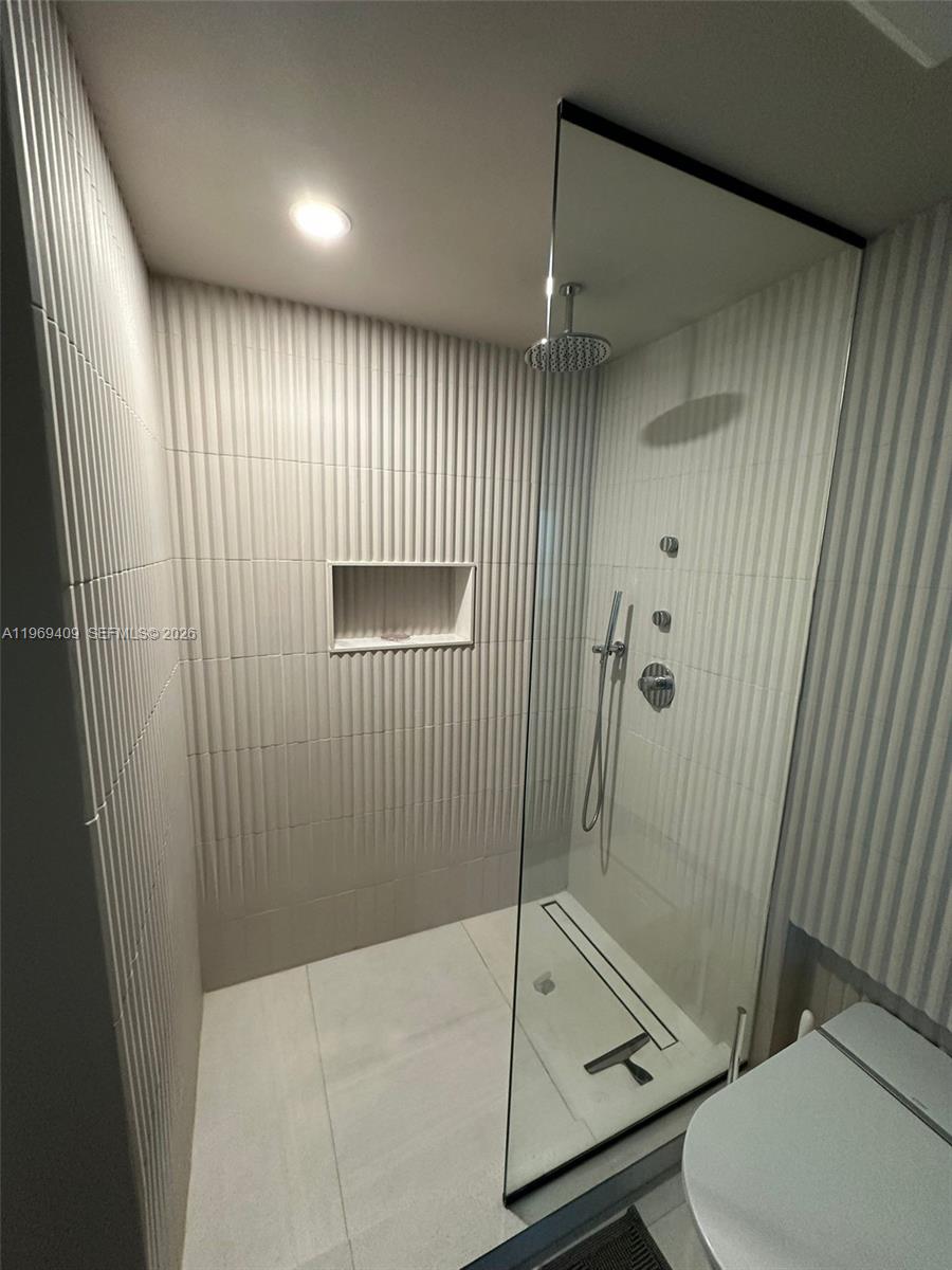 4250 Biscayne Blvd #702, Miami FL 33137