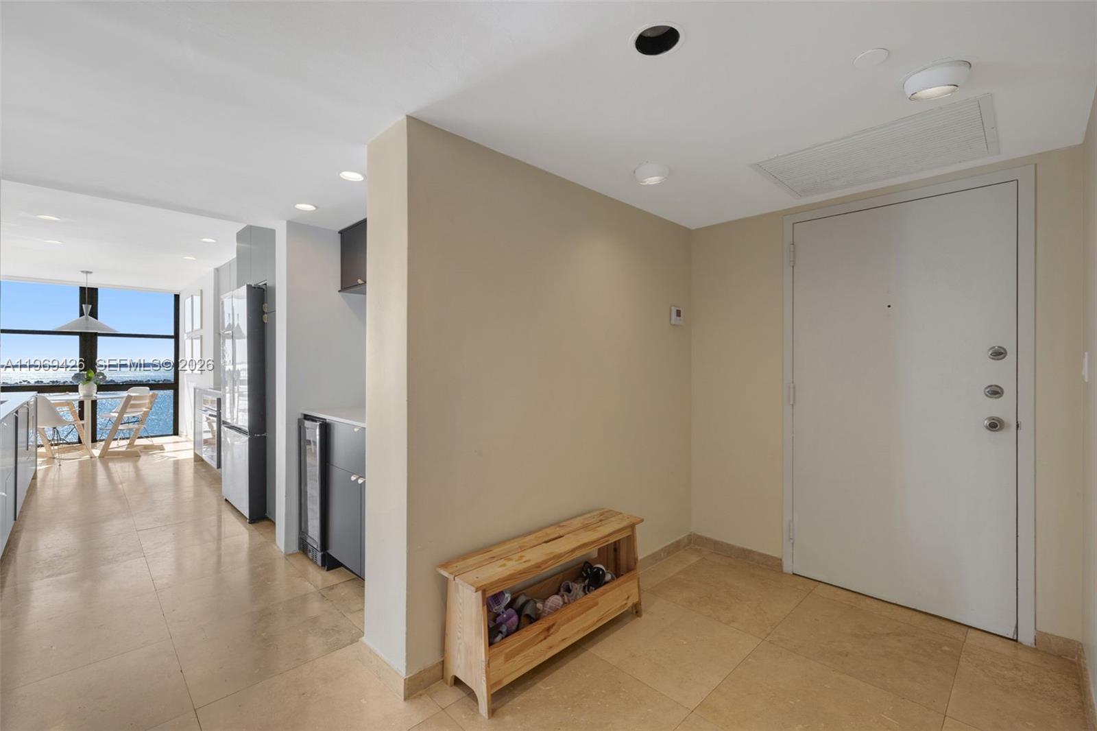 1915 Brickell Ave #1407, Miami FL 33129