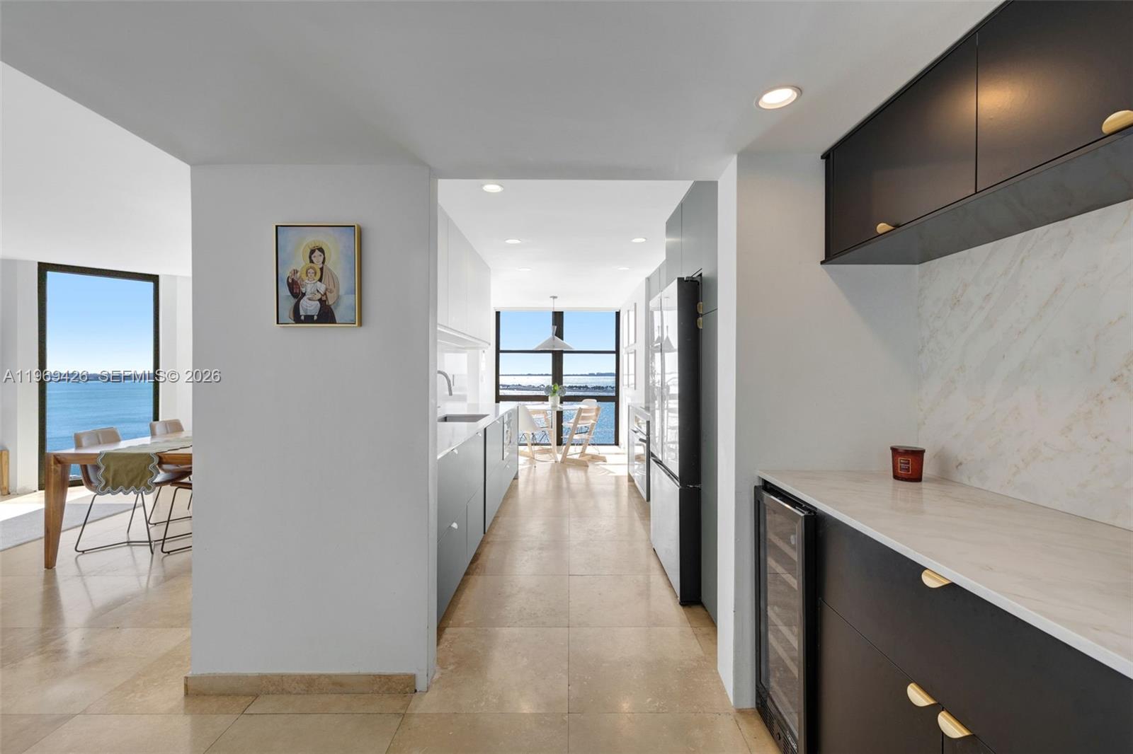 1915 Brickell Ave #1407, Miami FL 33129