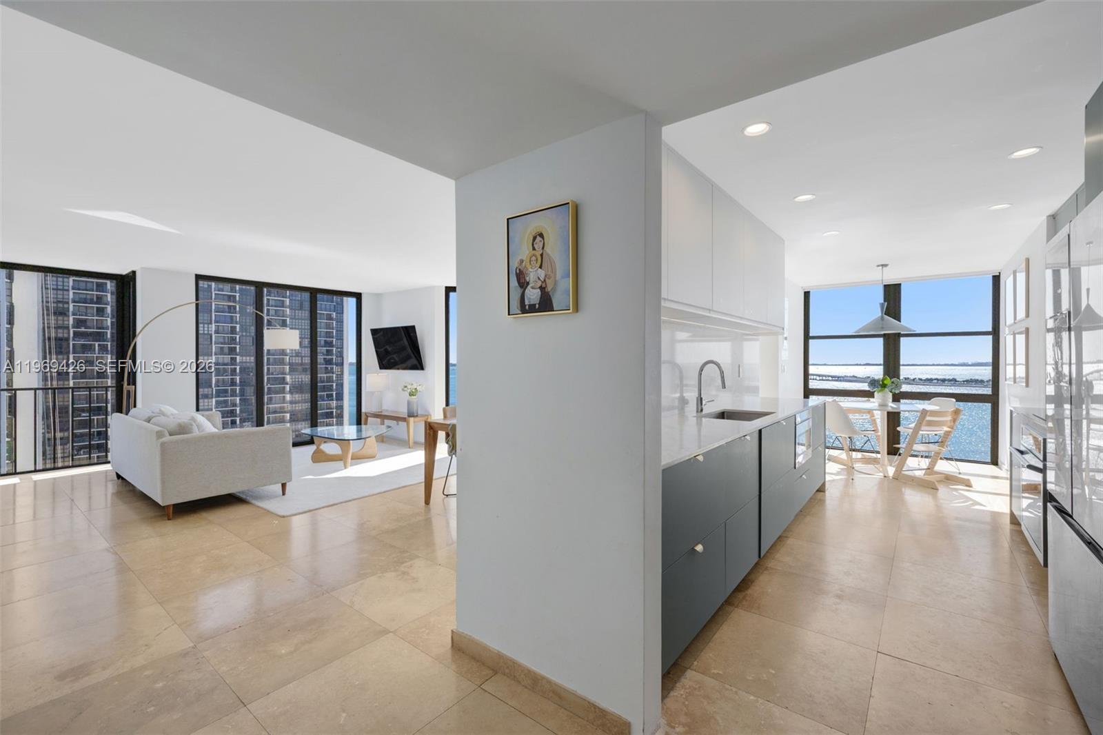 1915 Brickell Ave #1407, Miami FL 33129