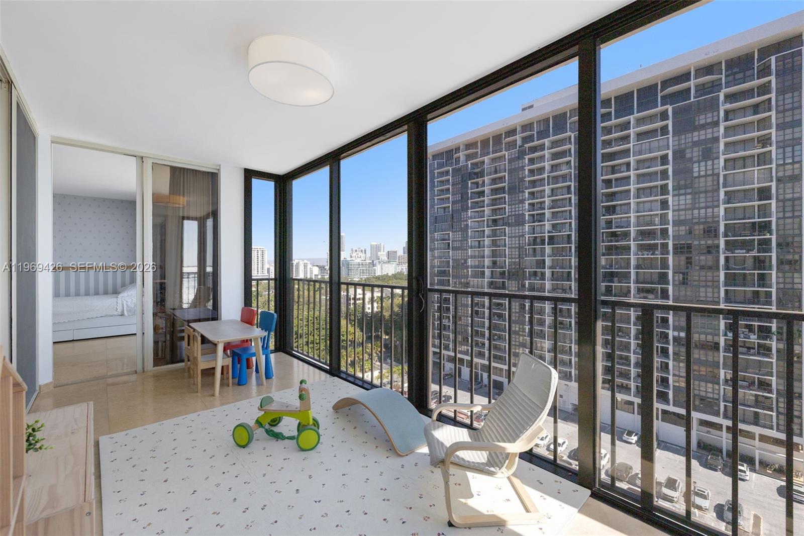 1915 Brickell Ave #1407, Miami FL 33129