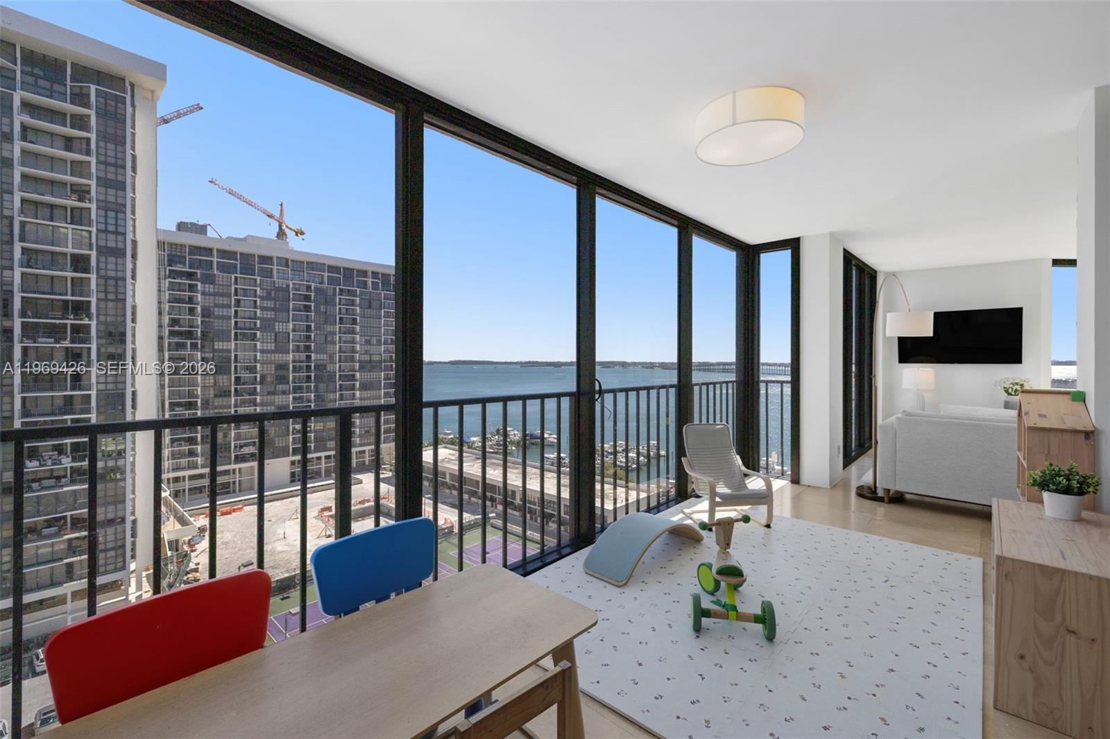 1915 Brickell Ave #1407, Miami FL 33129