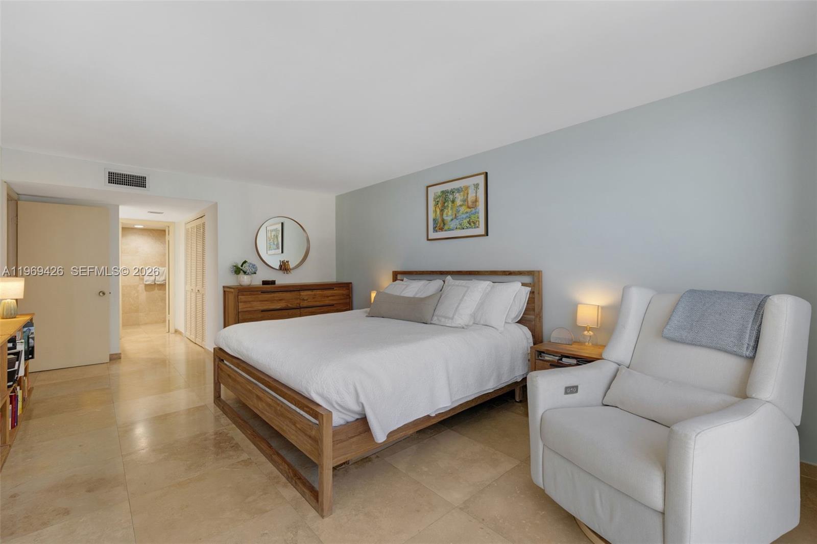 1915 Brickell Ave #1407, Miami FL 33129