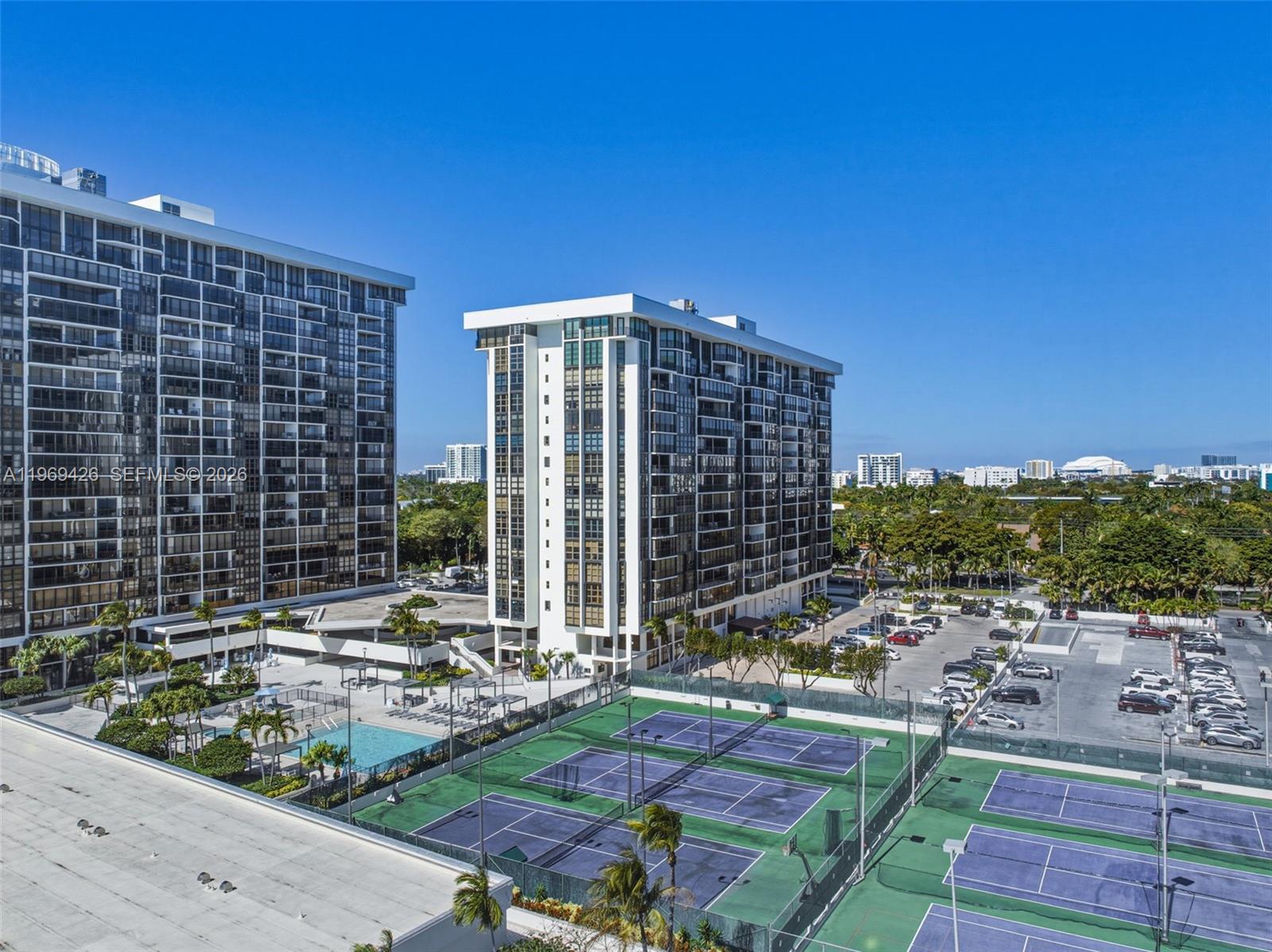 1915 Brickell Ave #1407, Miami FL 33129
